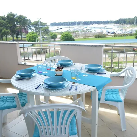 Apartments Nautica Novigrad  Exterior photo